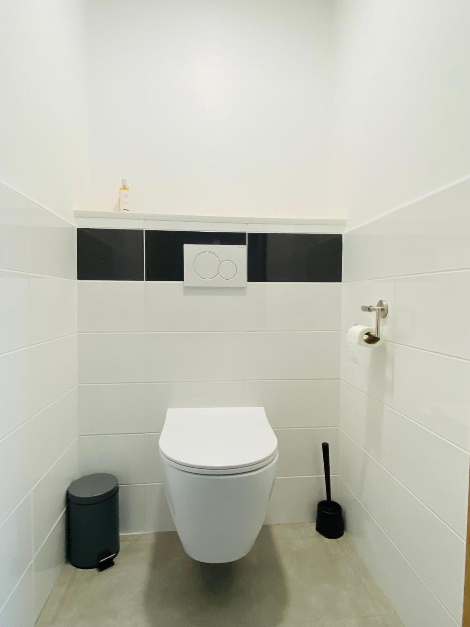 The Share House Apartment Tille Ngoại thất bức ảnh